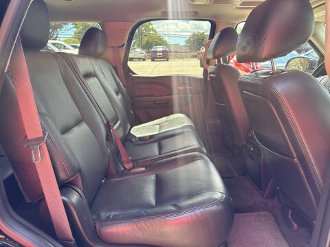 2012 Cadillac Escalade Luxury