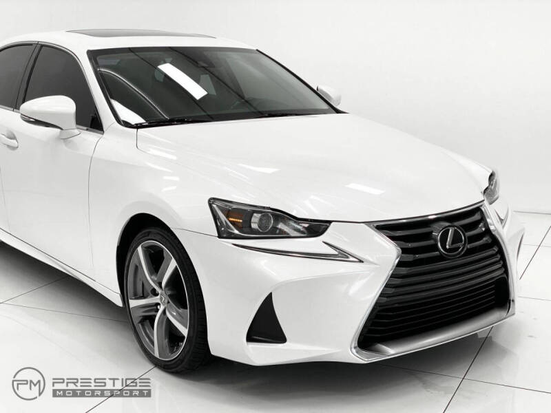2017 Lexus IS 300