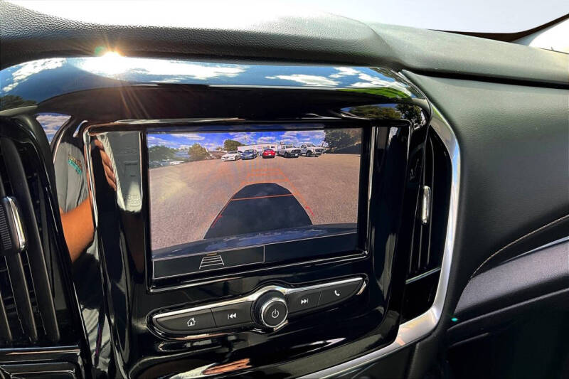 2021 Chevrolet Traverse LS