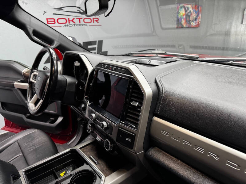 2022 Ford F-350 Super Duty Lariat