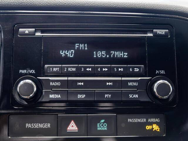 2014 Mitsubishi Outlander ES