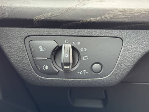 2020 Audi Q5 quattro Premium Plus 45 TFSI