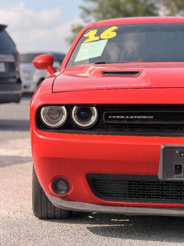 2016 Dodge Challenger R/T Plus