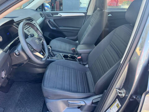 2022 Volkswagen Tiguan S