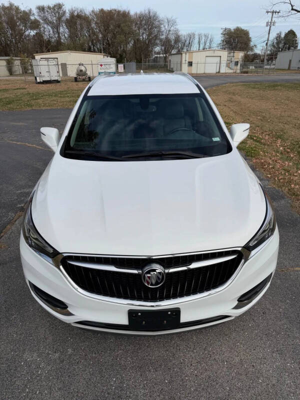 2020 Buick Enclave Essence