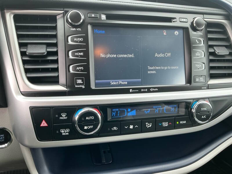 2017 Toyota Highlander Limited Platinum