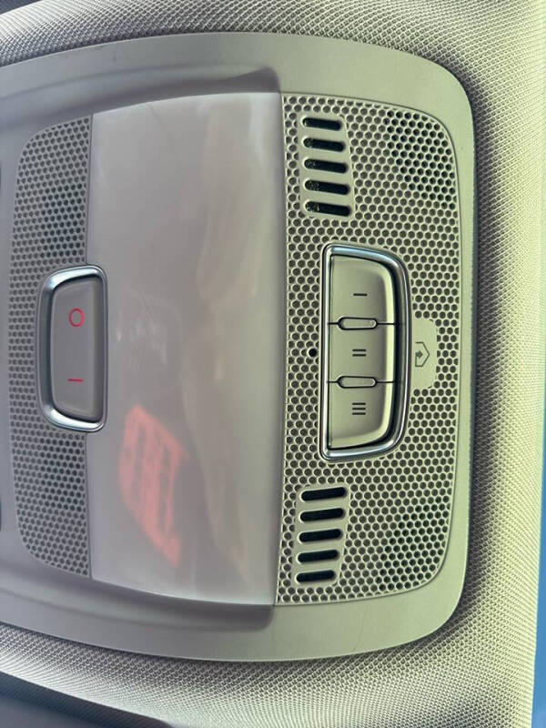 2015 Audi Q5 2.0T quattro Premium