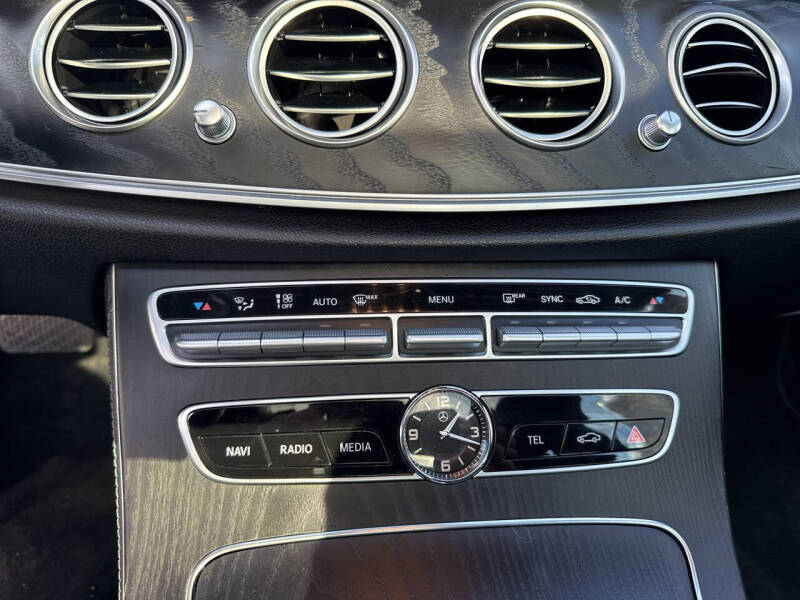 2019 Mercedes-Benz E-Class E 300