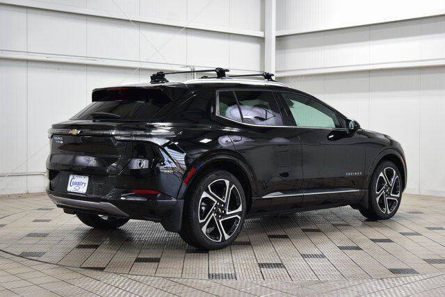 2026 Chevrolet Equinox EV LT 2