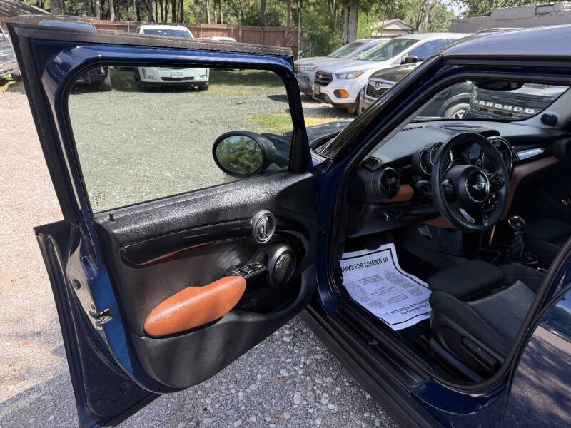2017 MINI Hardtop 4 Door Cooper
