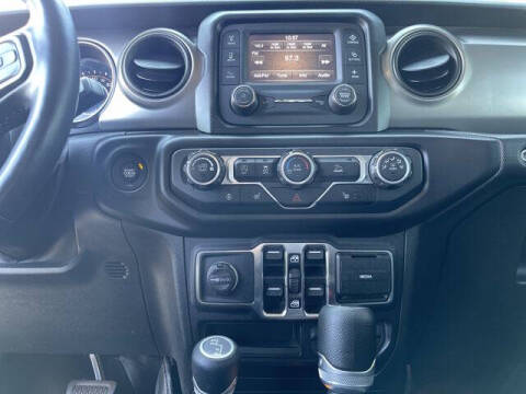 2021 Jeep Gladiator Willys