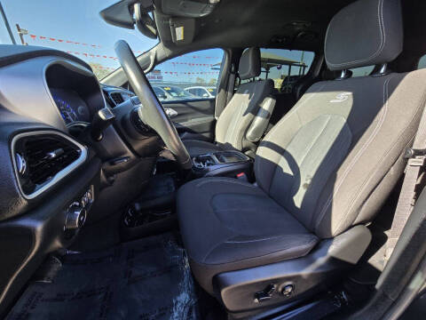 2020 Chrysler Pacifica Touring