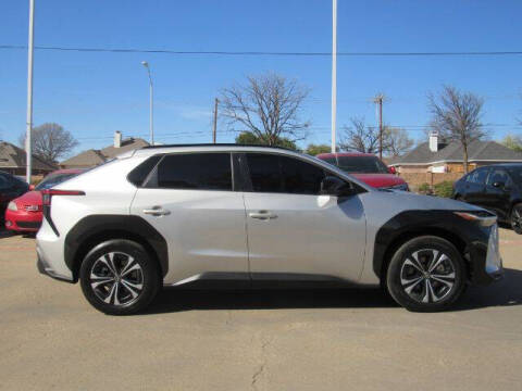 2024 Toyota bZ4X XLE