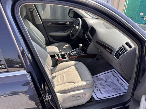 2012 Audi Q5 2.0T quattro Premium Plus