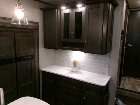 2021 Grand Design RV Reflection 303rls