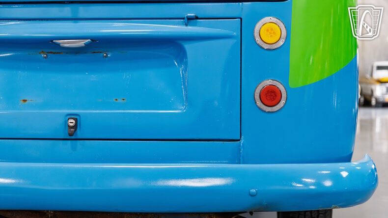 1977 Volkswagen Bus