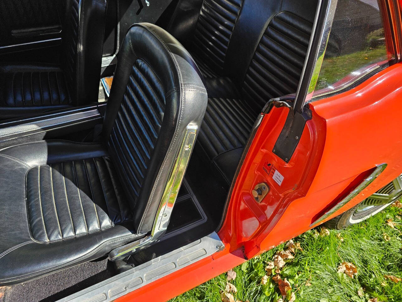 1965 Ford Mustang 189