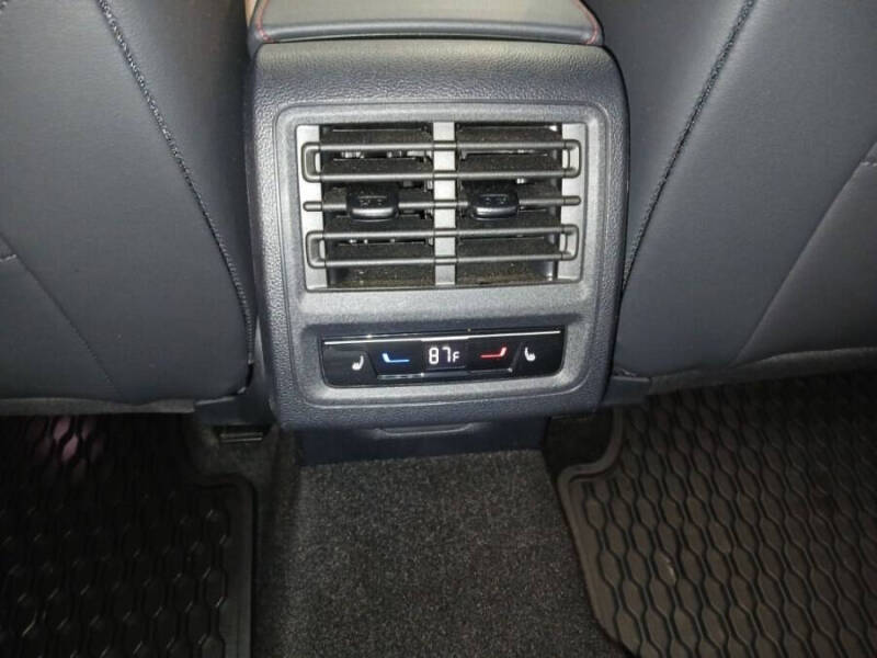 2024 Volkswagen Golf GTI Autobahn