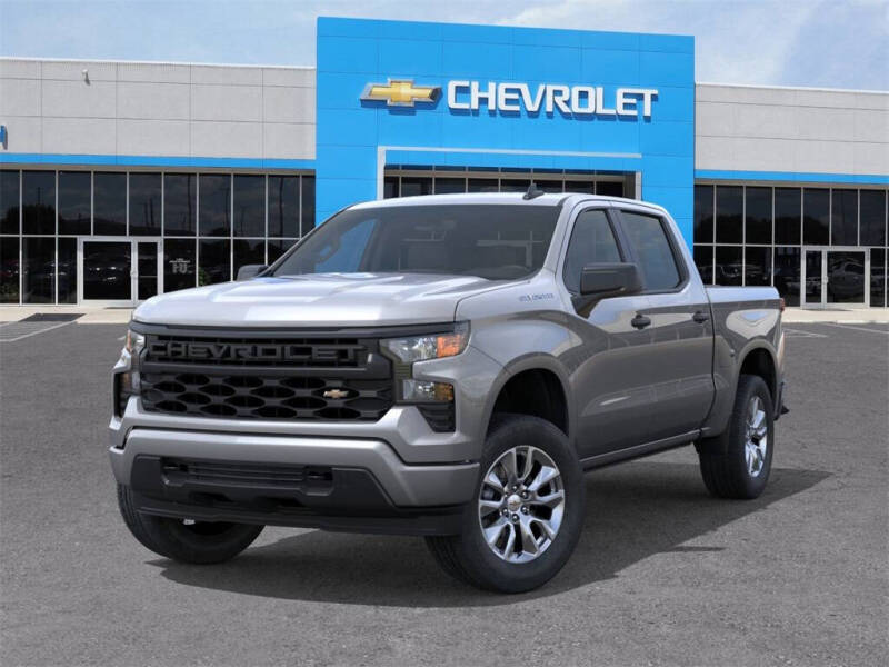 2025 Chevrolet Silverado 1500 Custom