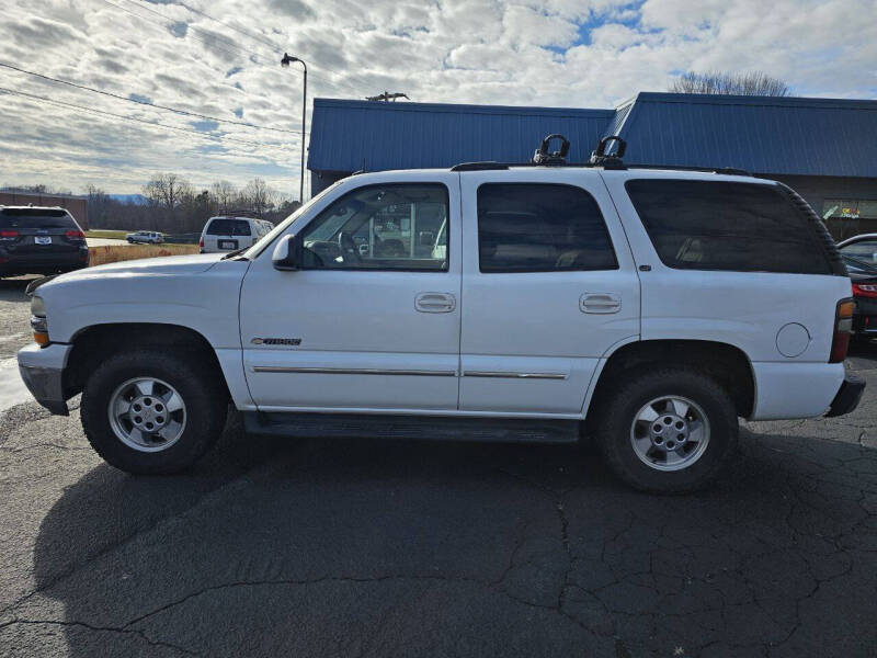 2003 Chevrolet Tahoe LS photo 9