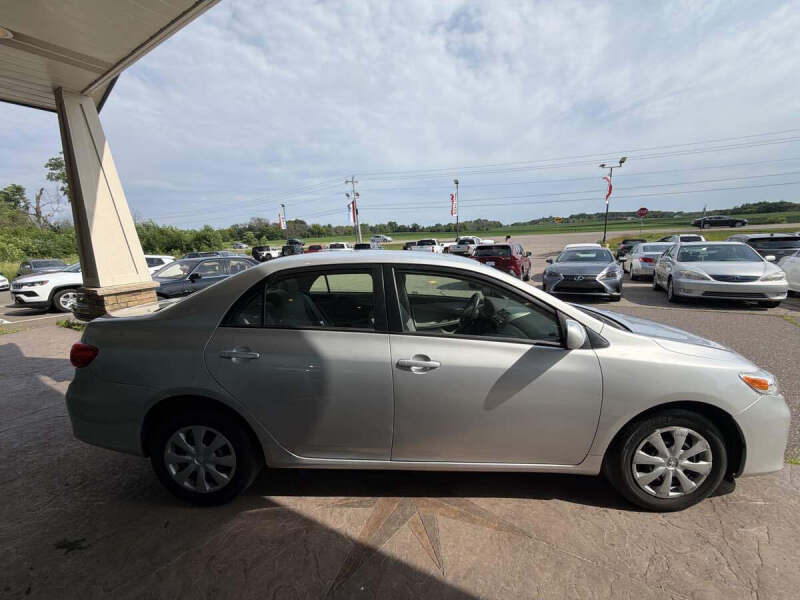2011 Toyota Corolla LE