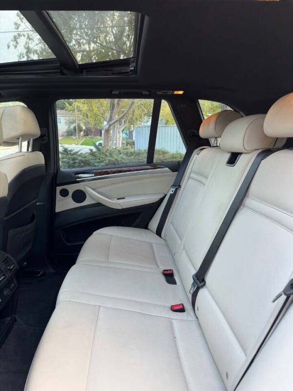 2011 BMW X5 xDrive50i