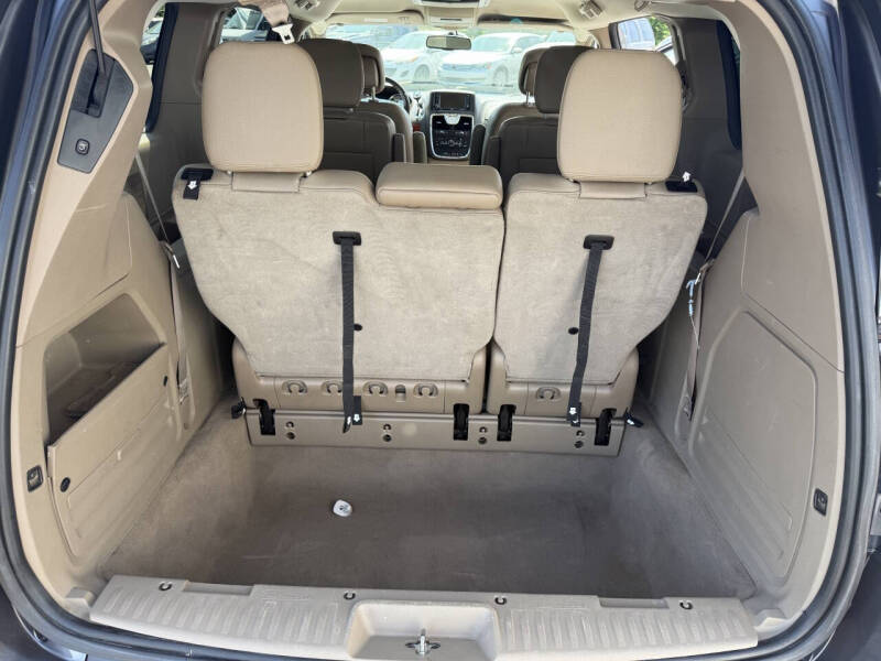 2015 Chrysler Town and Country Touring