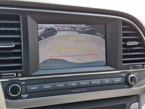 2018 Hyundai Elantra