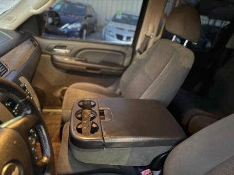 2008 Chevrolet Suburban LT