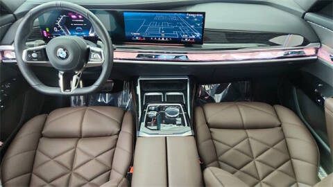 2024 BMW 7 Series 740i