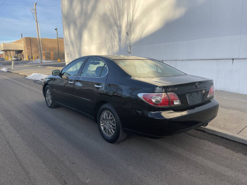 2004 Lexus ES 330