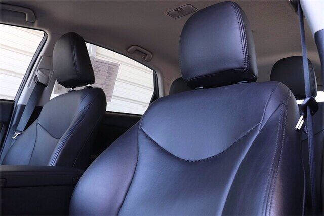 2017 Toyota Prius v Two