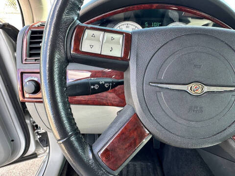 2006 Chrysler 300 C