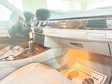 2006 BMW 3 Series 325i