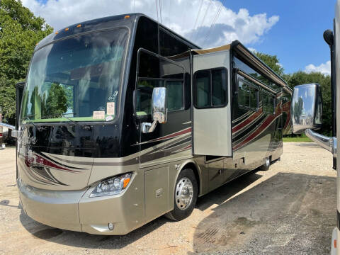 2013 Tiffin Phaeton 40 qbh , 1.5 Bath,
