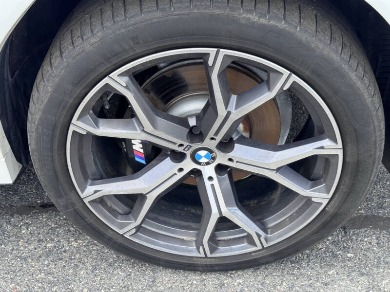 2022 BMW X6 xDrive40i