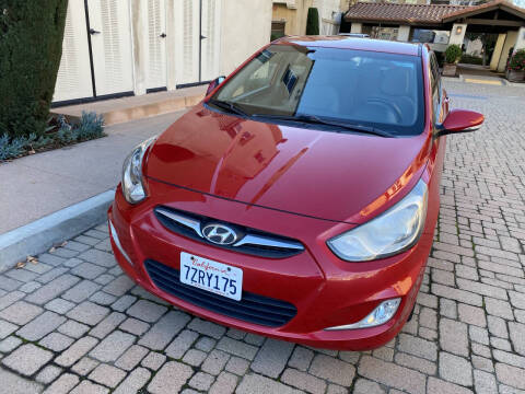 2013 Hyundai Accent SE