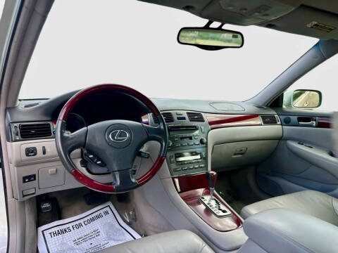 2004 Lexus ES 330