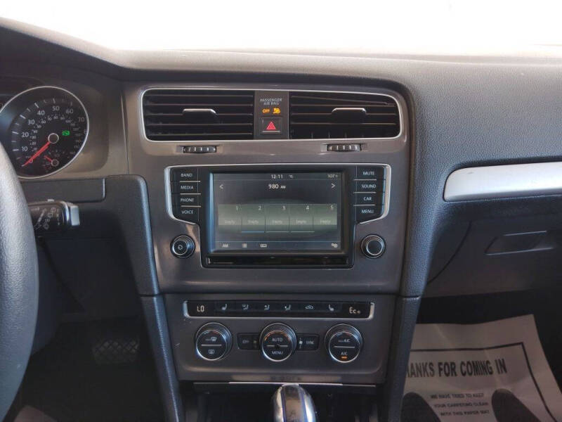 2016 Volkswagen e-Golf SE