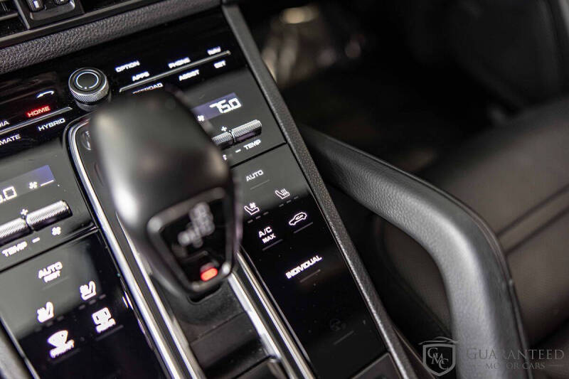 2020 Porsche Cayenne E-Hybrid