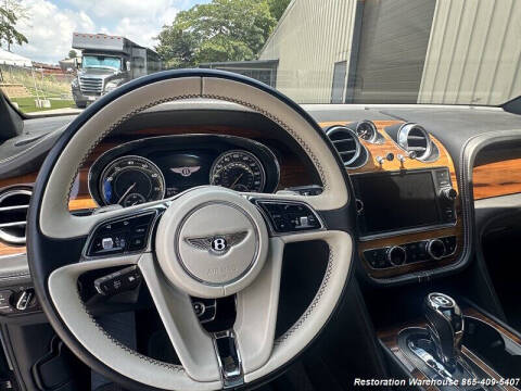 2019 Bentley Bentayga V8