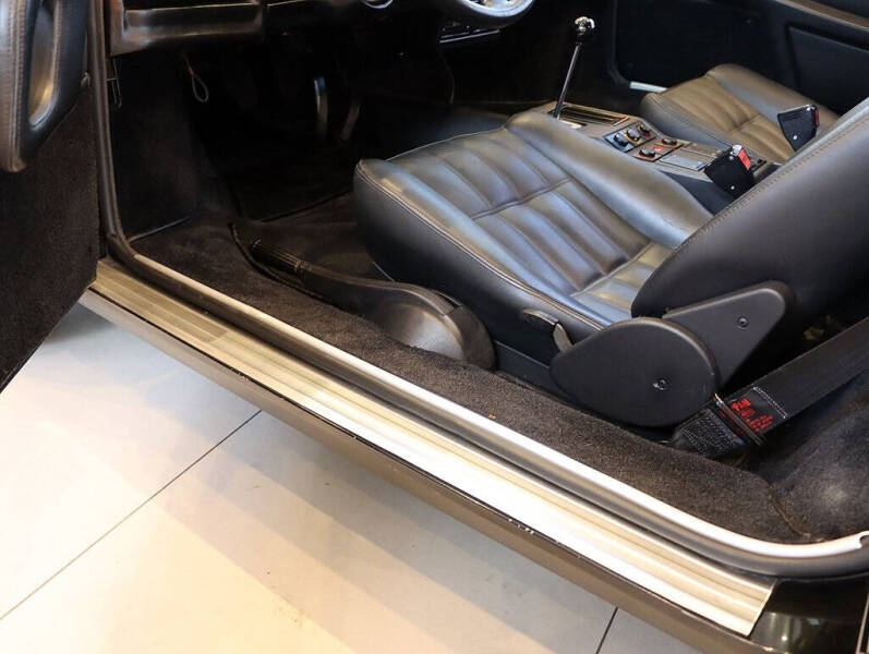 1986 Ferrari 328 GTB