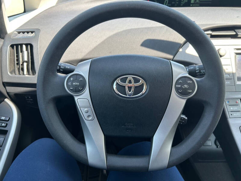 2014 Toyota Prius Two