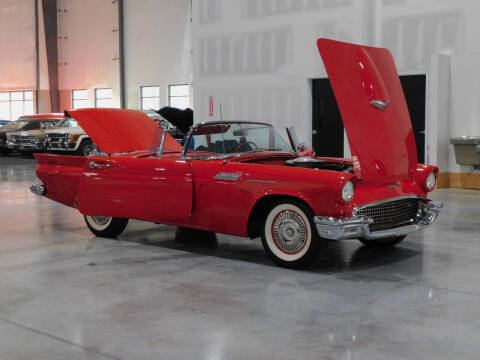 1957 Ford Thunderbird