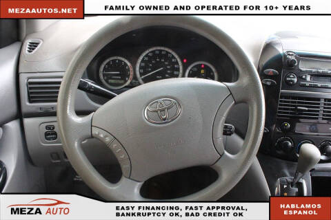 2004 Toyota Sienna