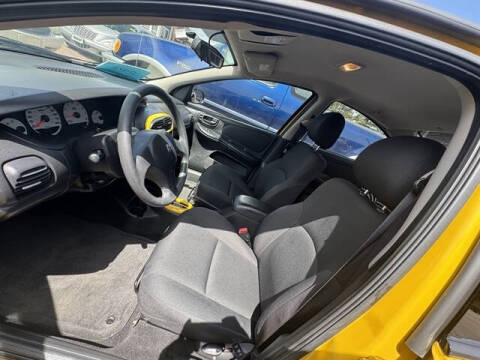 2004 Dodge Neon SXT