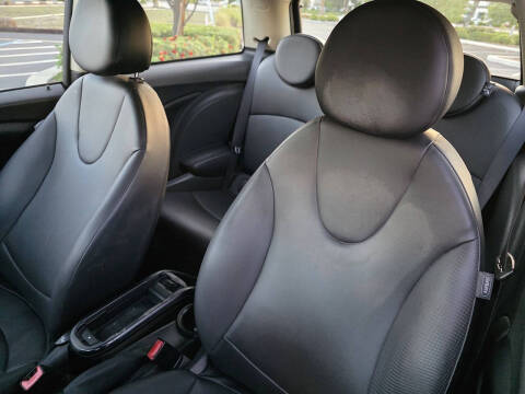 2012 MINI Cooper Hardtop