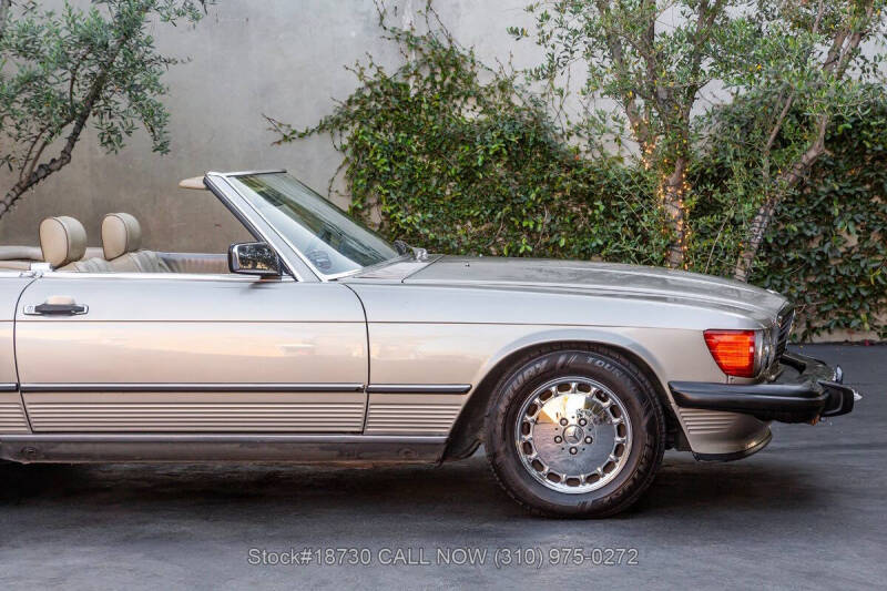 1987 Mercedes-Benz 560SL