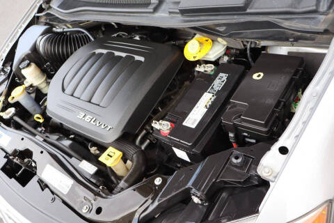 2013 Chrysler Town and Country Touring