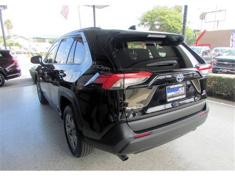 2022 Toyota RAV4 Hybrid LE